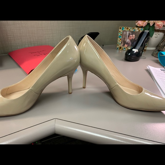 Nine West nude pumps sz 10 - Picture 2 of 7